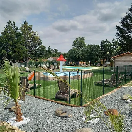 Le Hameau De Saintonge