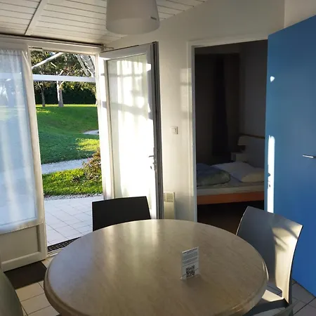 בית נופש Le Hameau De Saintonge *