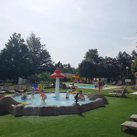 בית נופש Le Hameau De Saintonge Tonnay-Boutonne