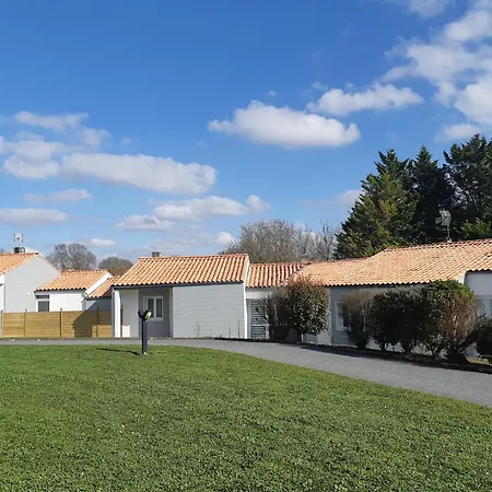 Le Hameau De Saintonge * Tonnay-Boutonne