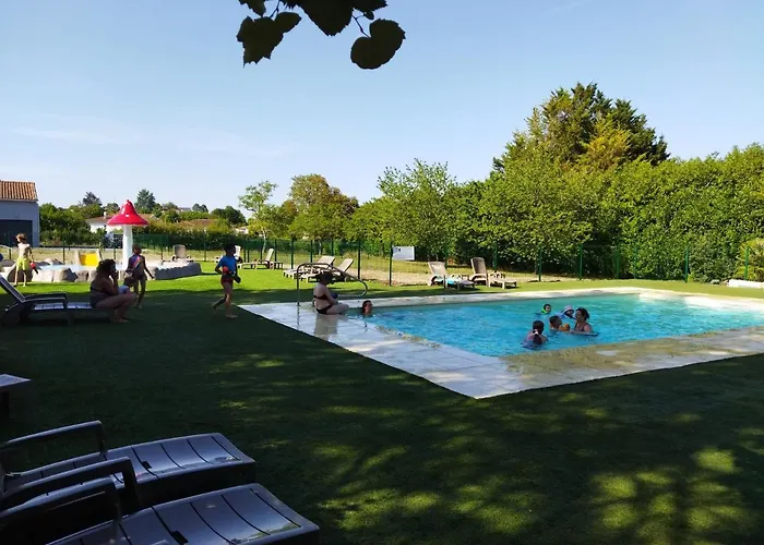 Le Hameau De Saintonge