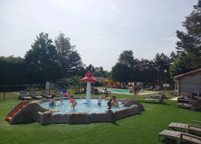 Vakantiehuis Le Hameau De Saintonge Tonnay-Boutonne